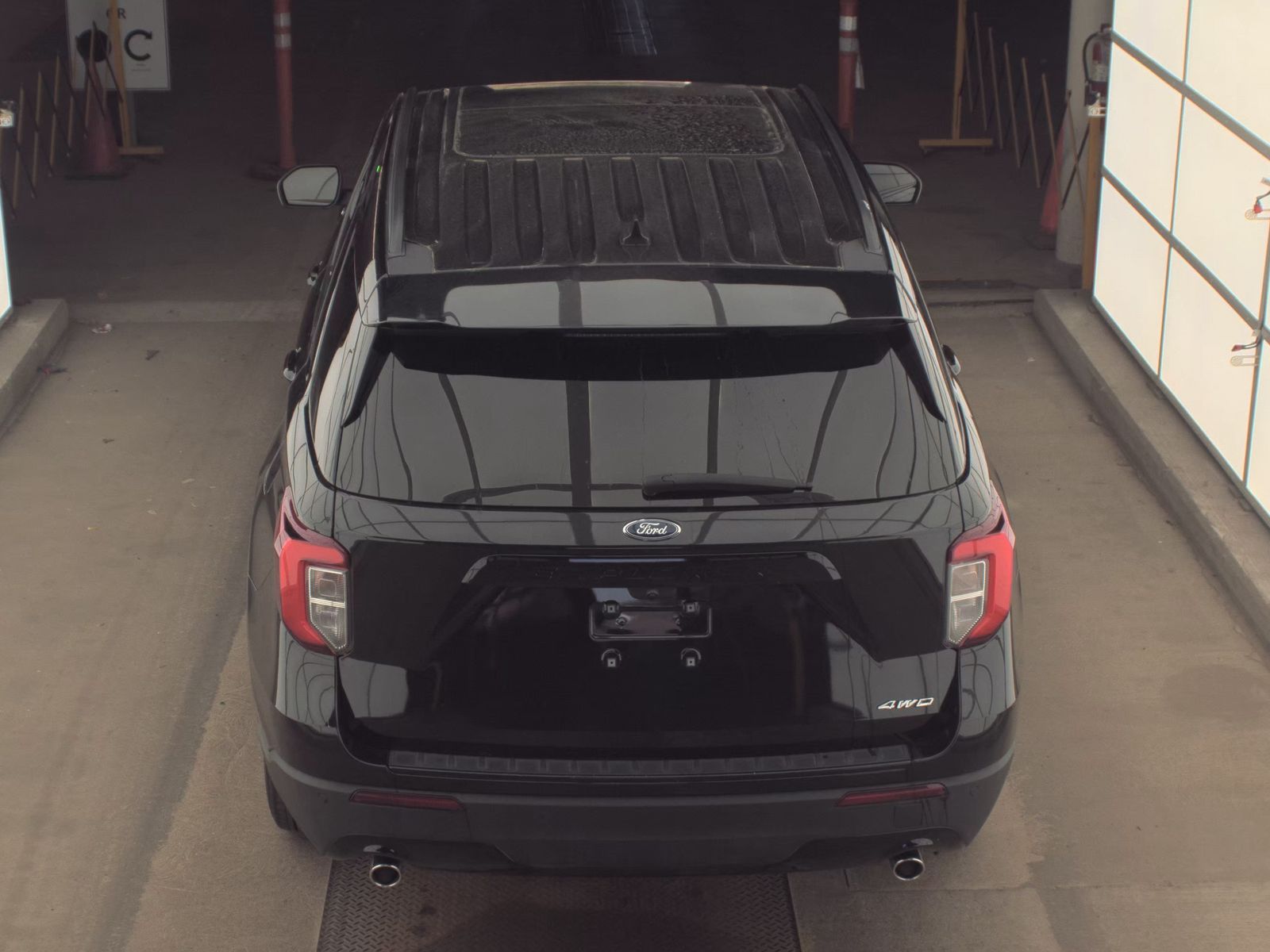 FORD EXPLORER - 7