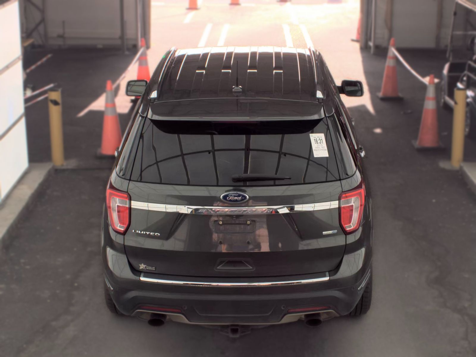 FORD EXPLORER - 7