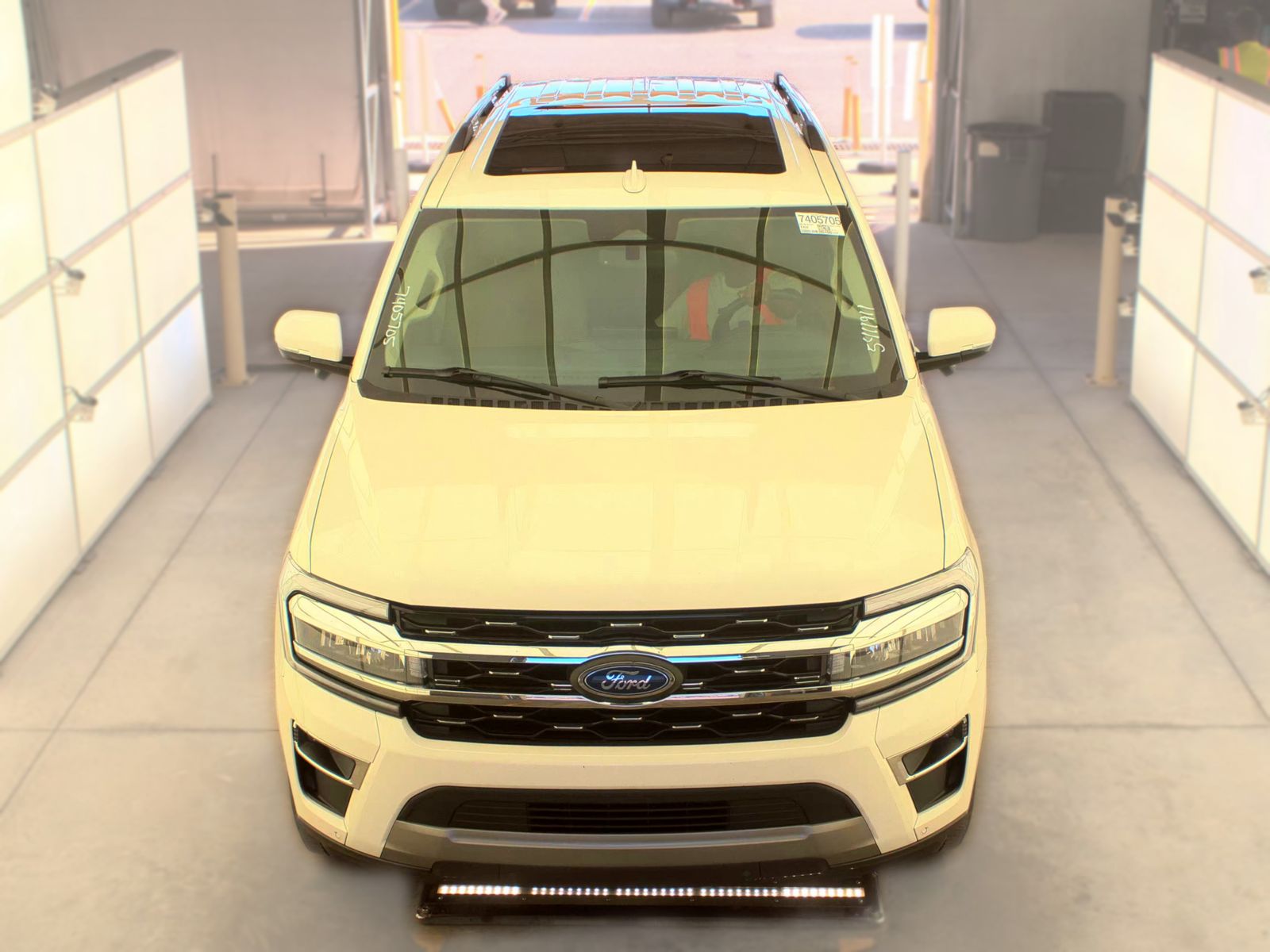 FORD EXPEDITION - 3