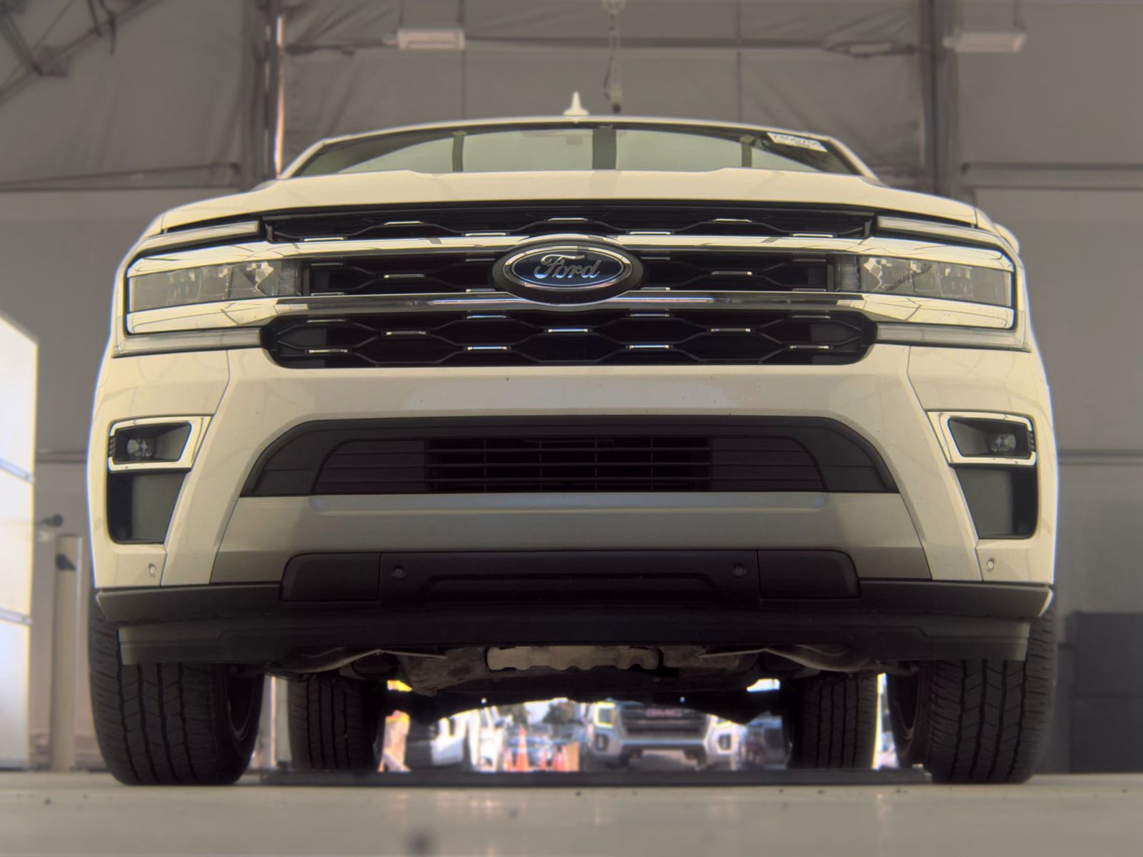 FORD EXPEDITION - 4