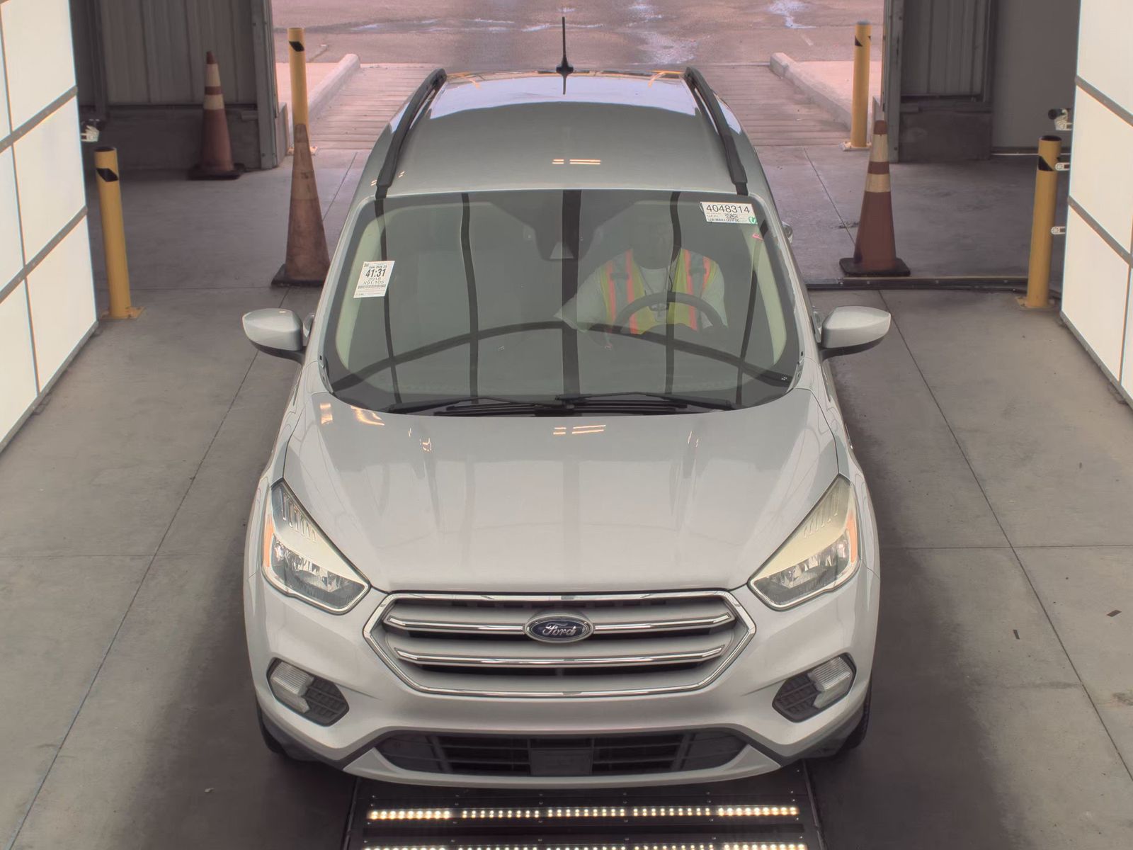 FORD ESCAPE - 3