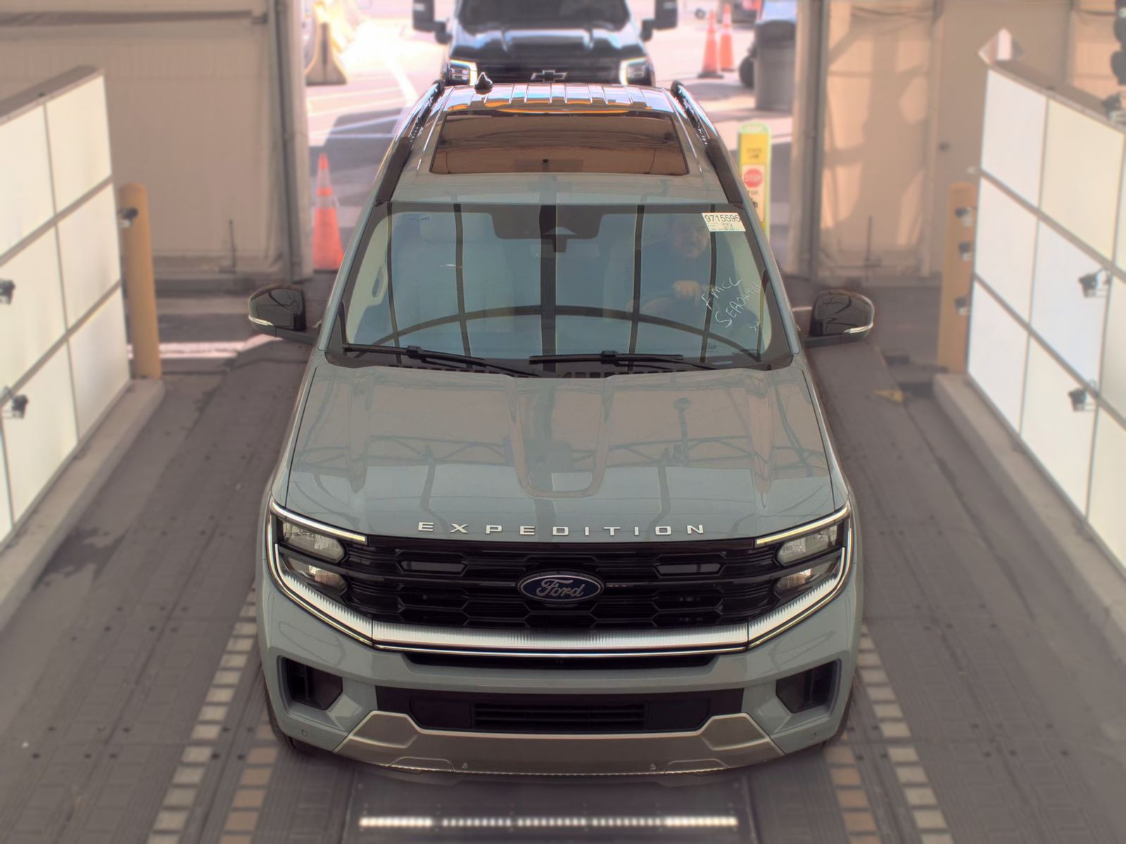 FORD EXPEDITION - 3