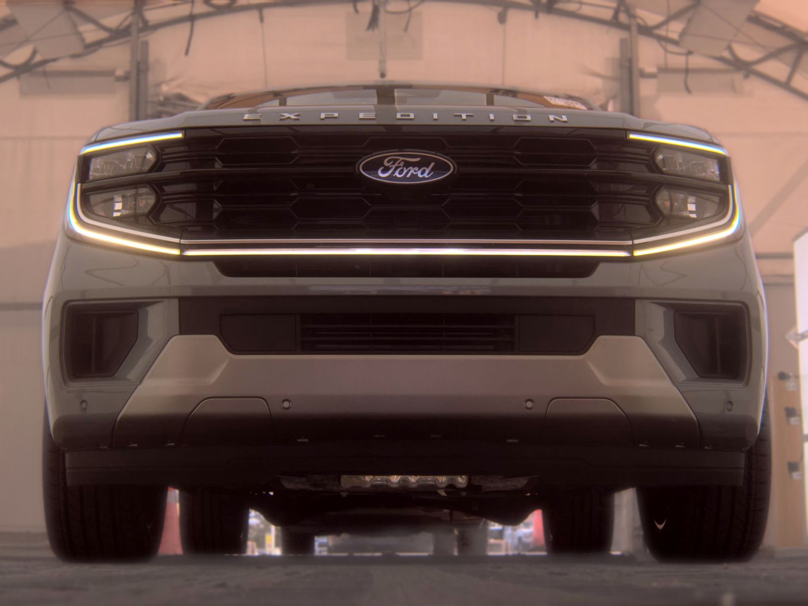 FORD EXPEDITION - 4