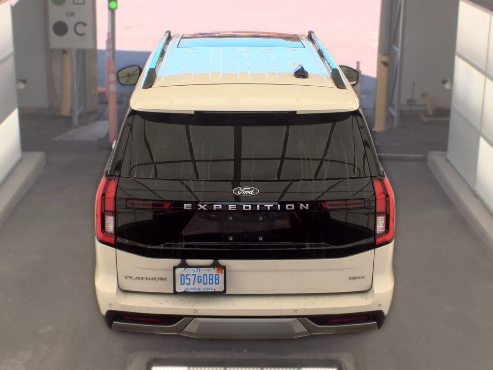 FORD EXPEDITION MAX - 7
