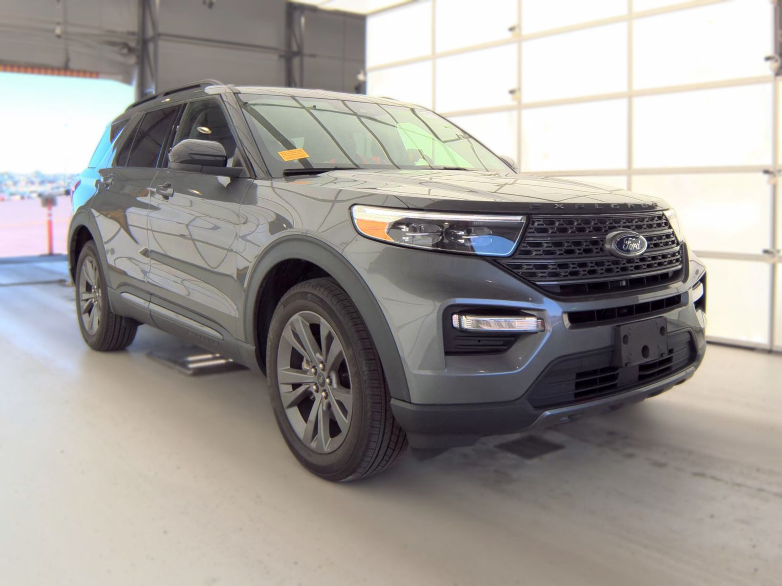 FORD EXPLORER - 5