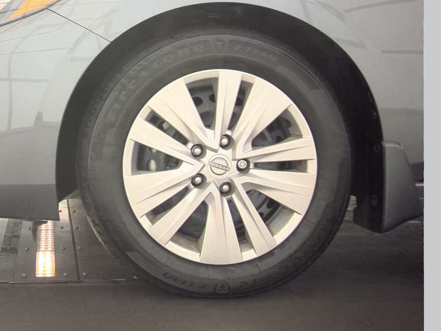 NISSAN SENTRA - 10