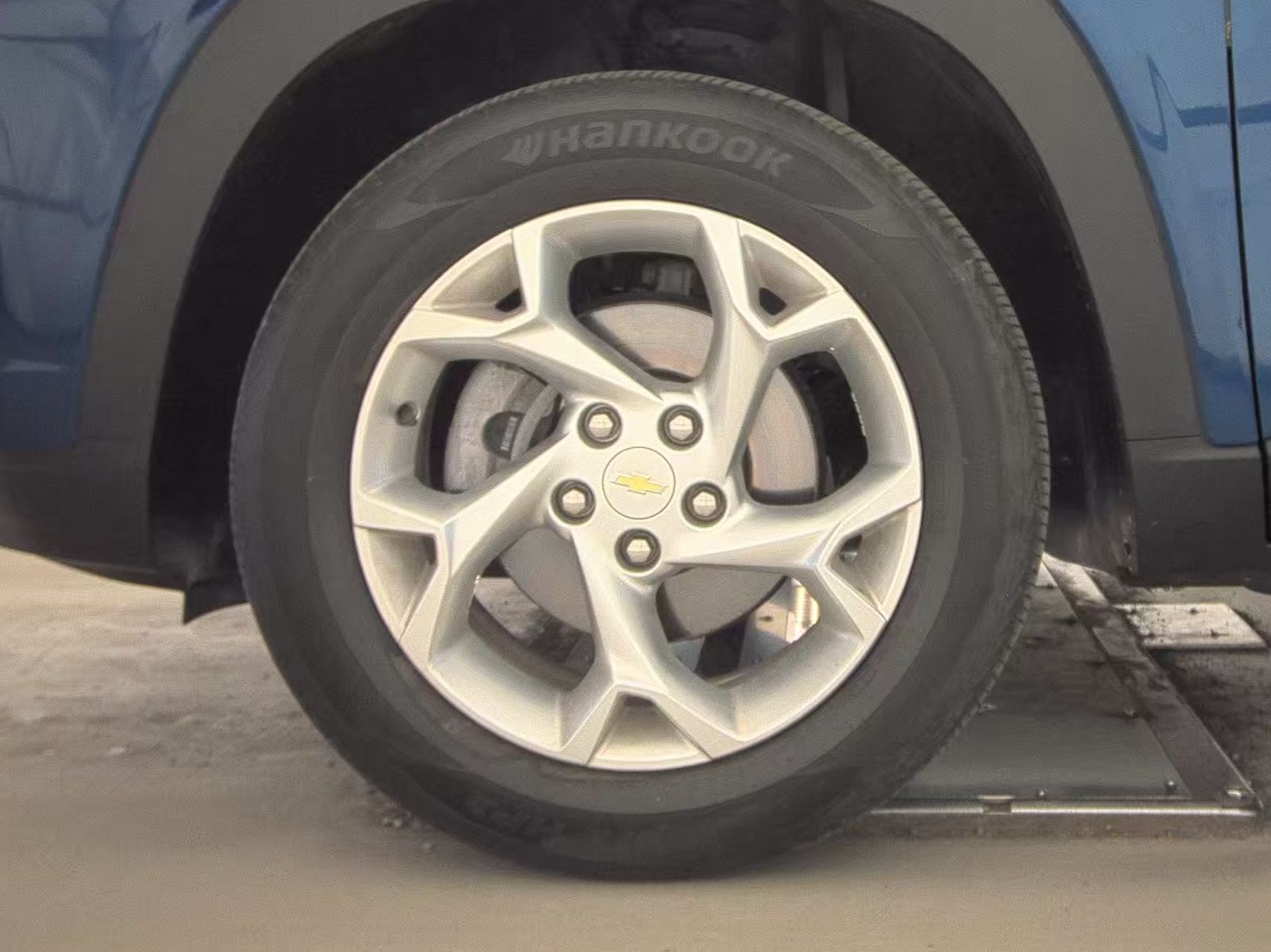 CHEVROLET TRAX - 10