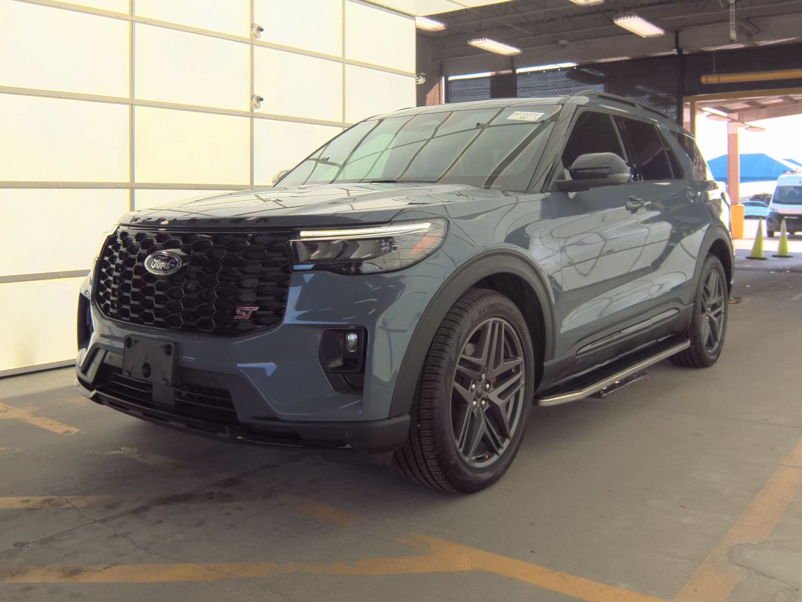 FORD EXPLORER - 1