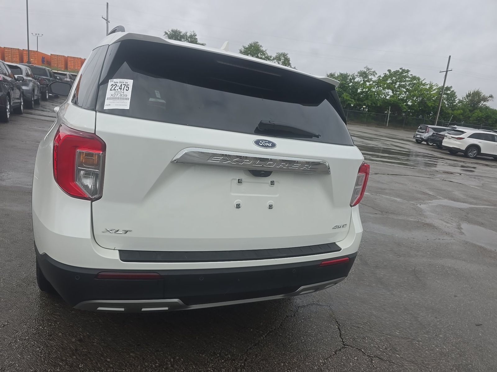FORD EXPLORER - 6