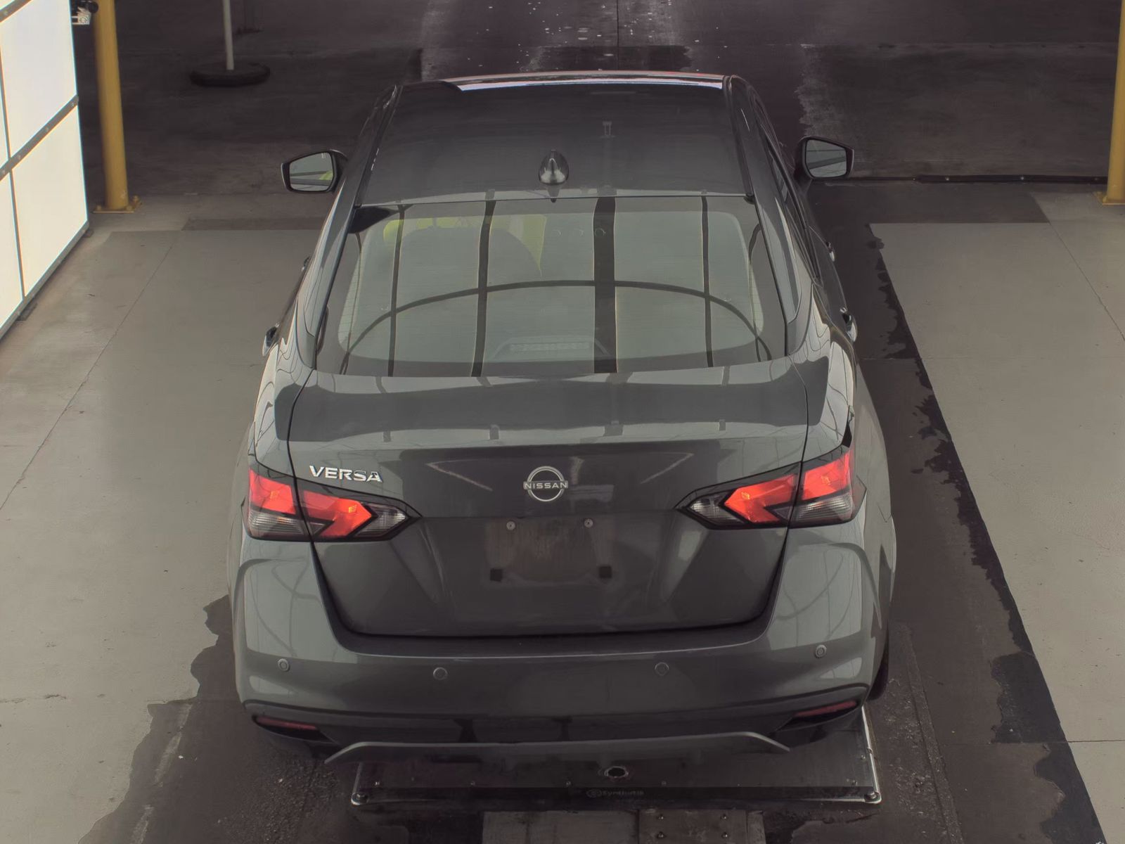 NISSAN VERSA - 6