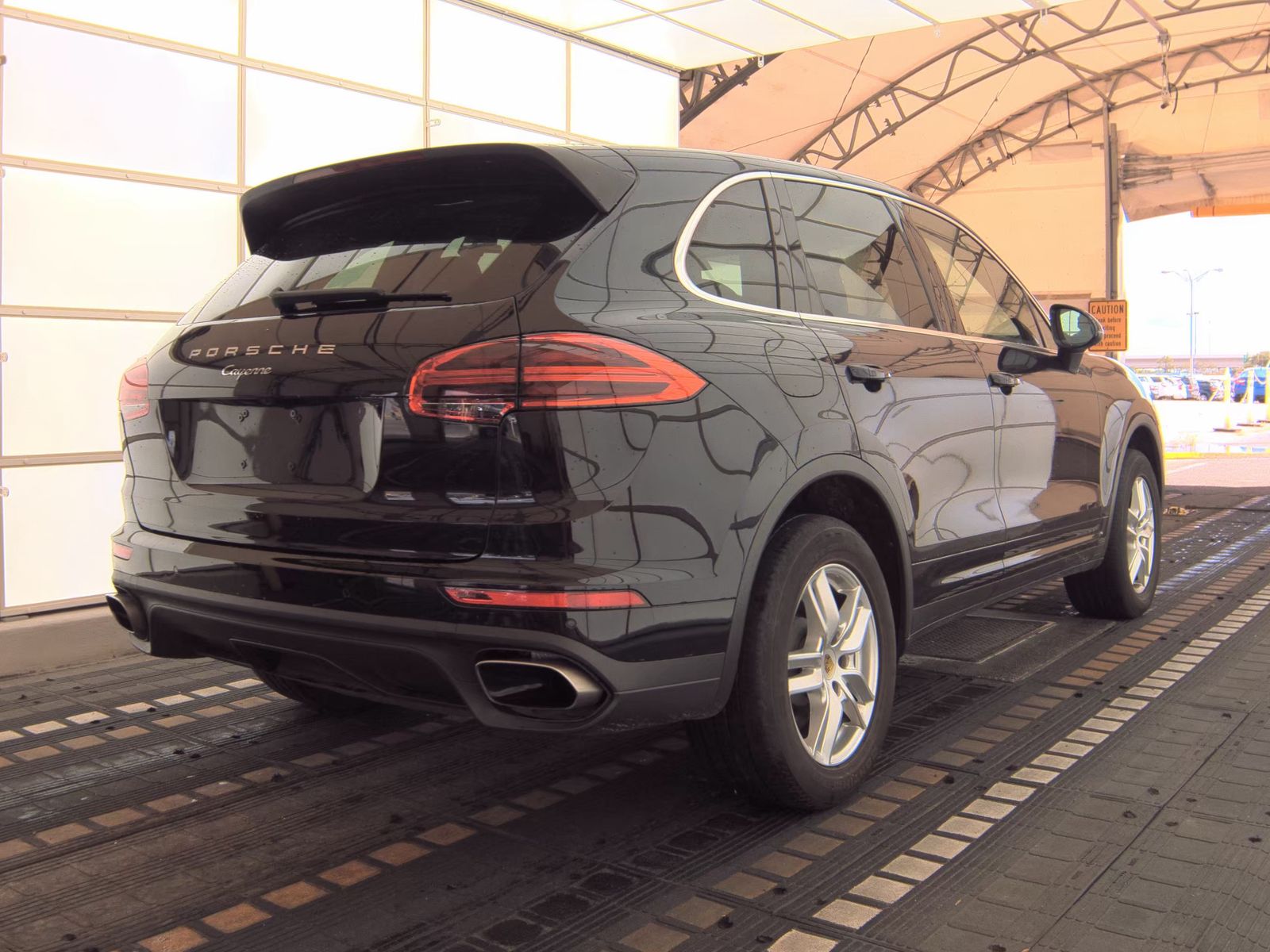 PORSCHE CAYENNE - 6