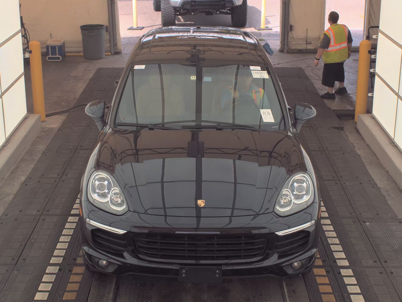 PORSCHE CAYENNE - 3
