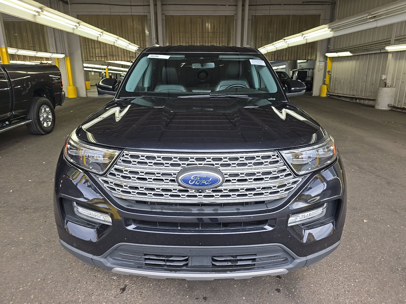 FORD EXPLORER - 3