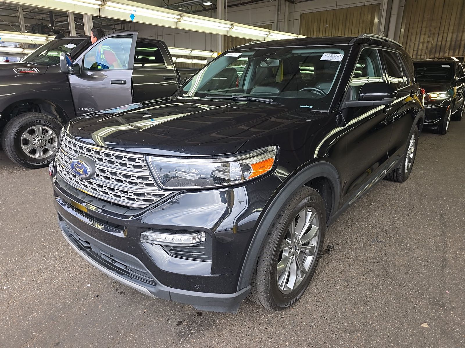 FORD EXPLORER - 1