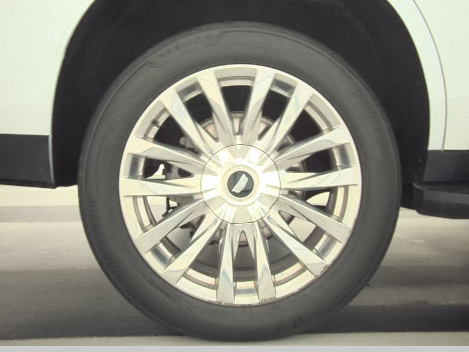 2023 Cadillac Escalade Premium Luxury AWD