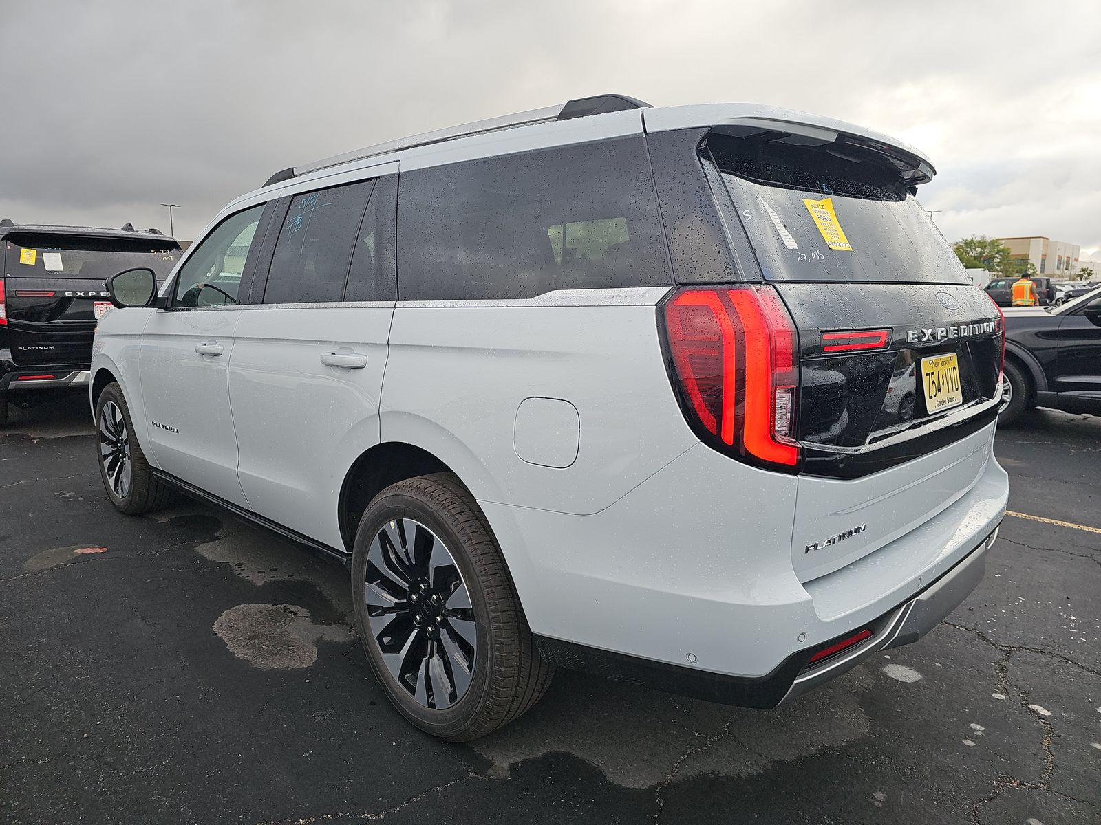 FORD EXPEDITION - 7