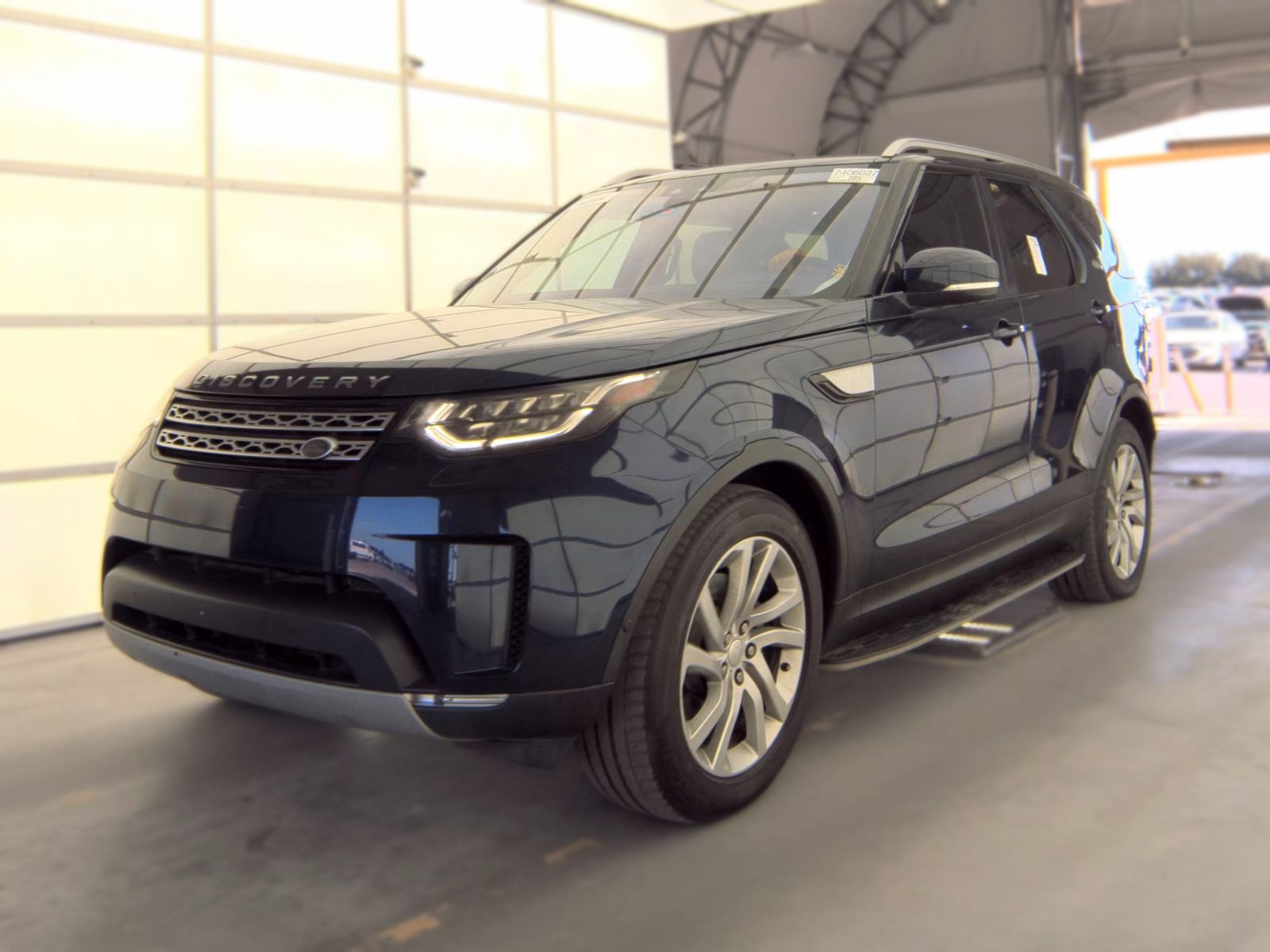 2017 Land Rover Discovery HSE AWD