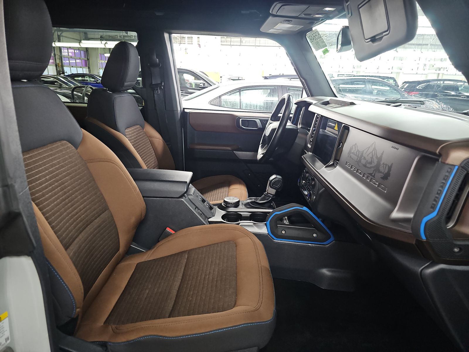 FORD BRONCO - 9