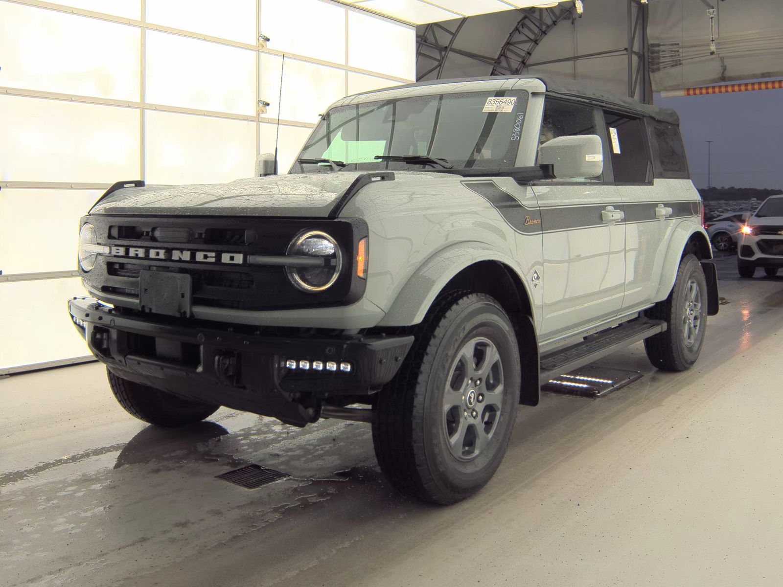 FORD BRONCO - 1