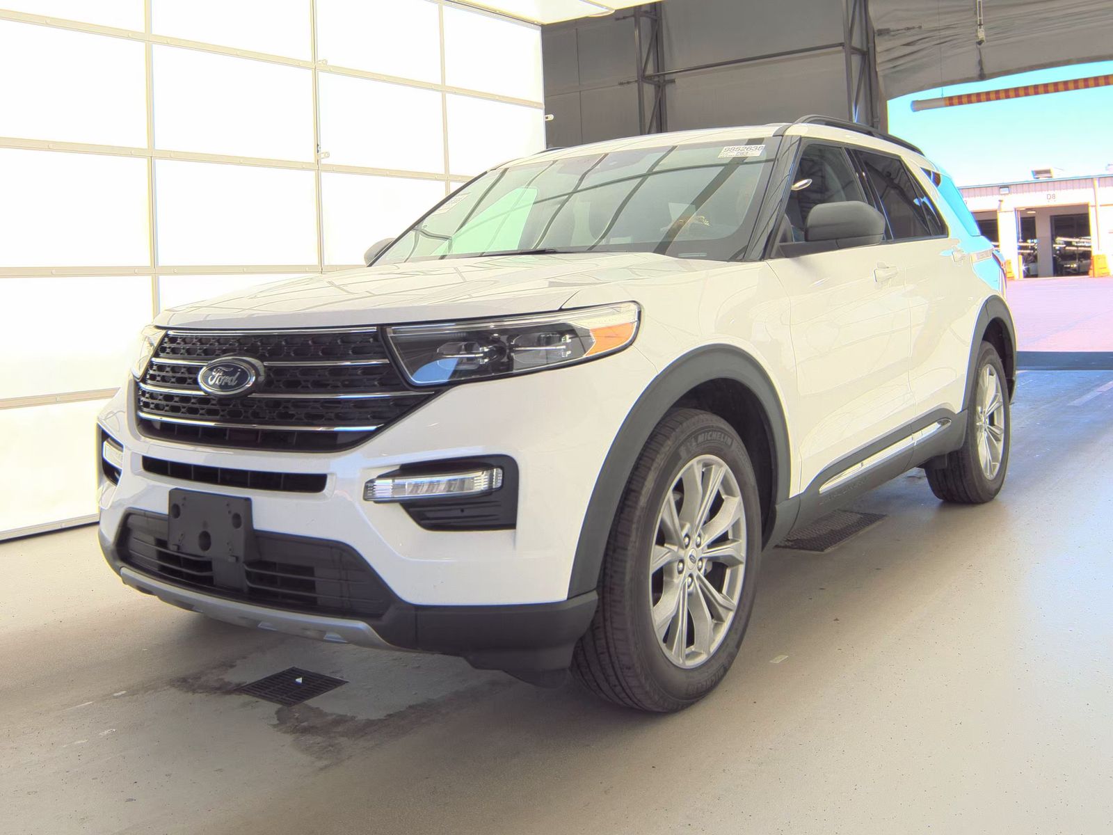 FORD EXPLORER - 1