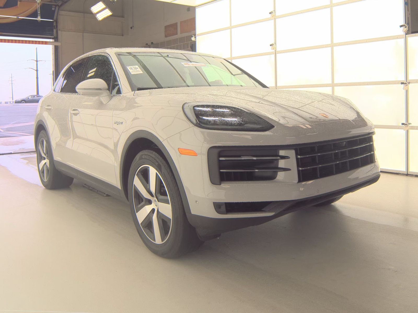 PORSCHE CAYENNE - 4