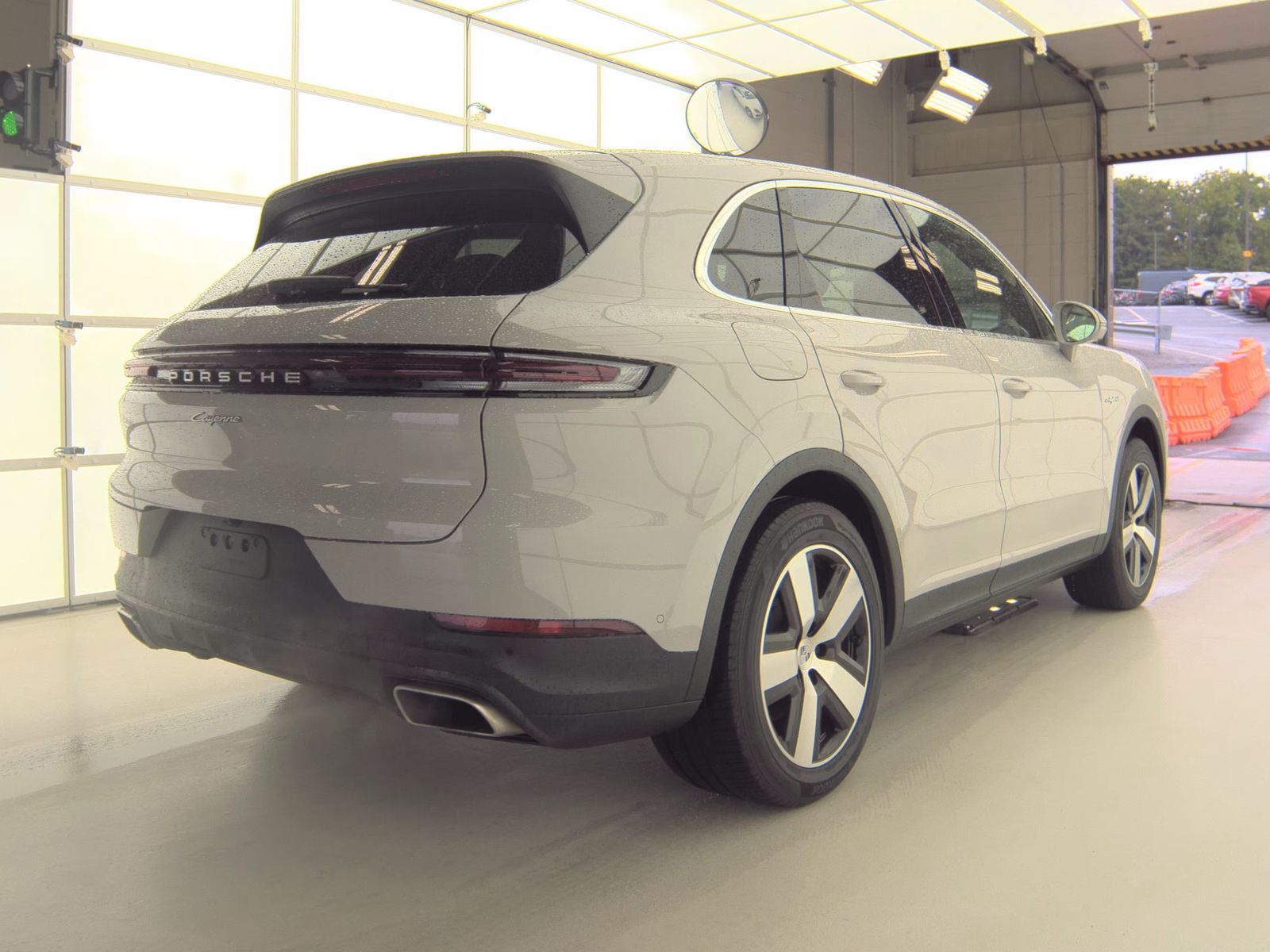 PORSCHE CAYENNE - 5