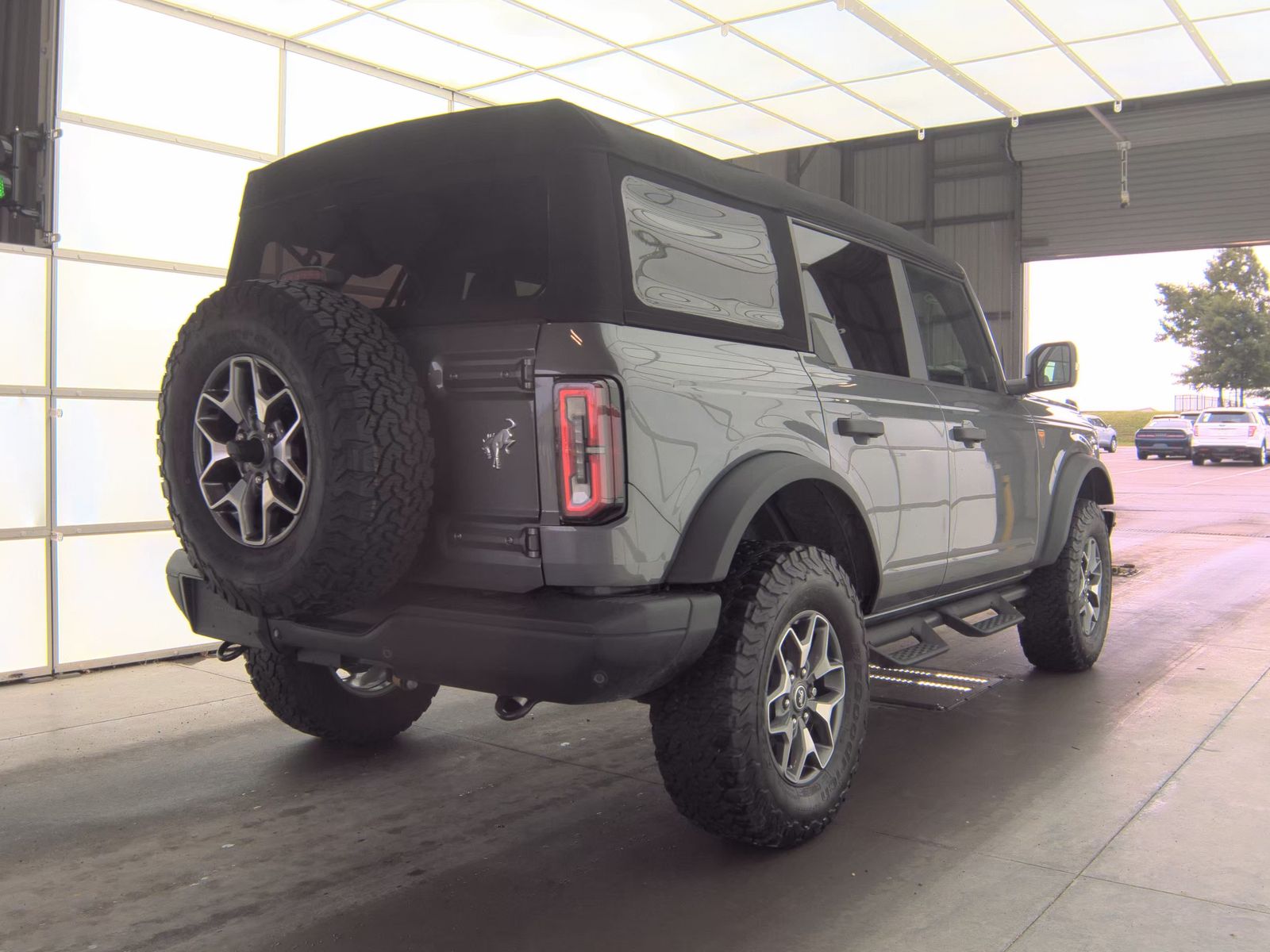 FORD BRONCO - 6