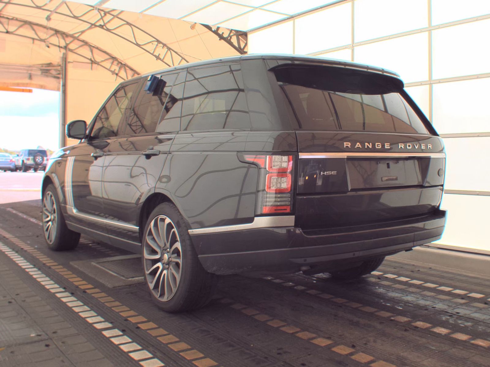 LAND ROVER RANGE ROVER - 9