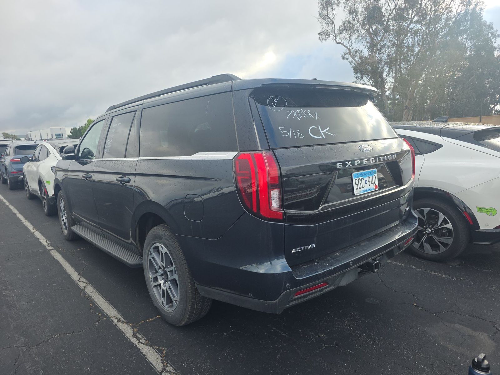 FORD EXPEDITION MAX - 7