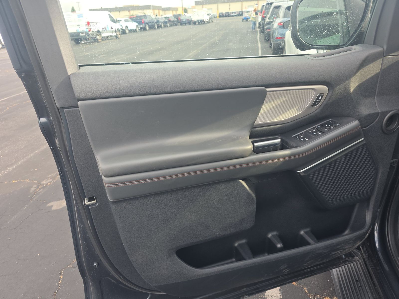 FORD EXPEDITION MAX - 10
