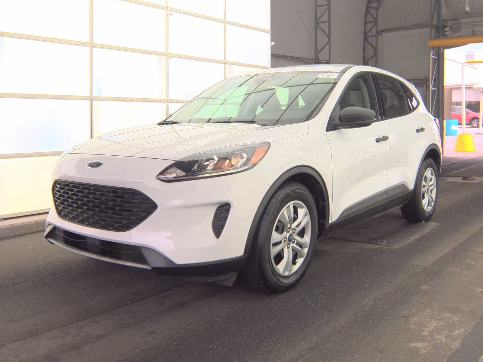 FORD ESCAPE - 1