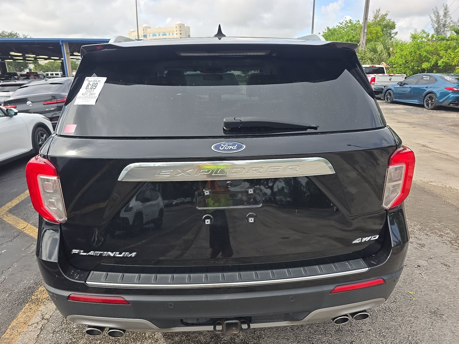 FORD EXPLORER - 6