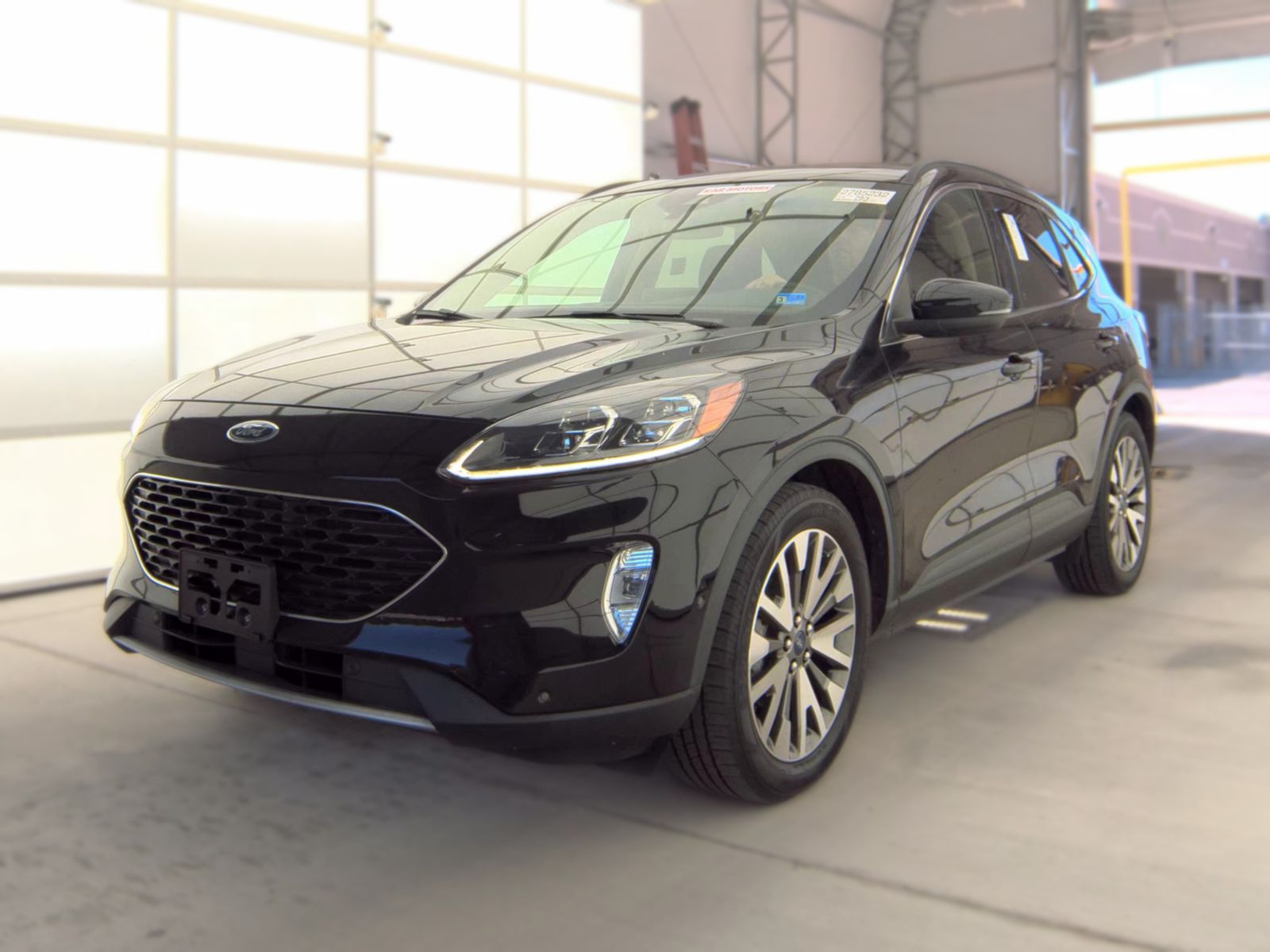 FORD ESCAPE - 1