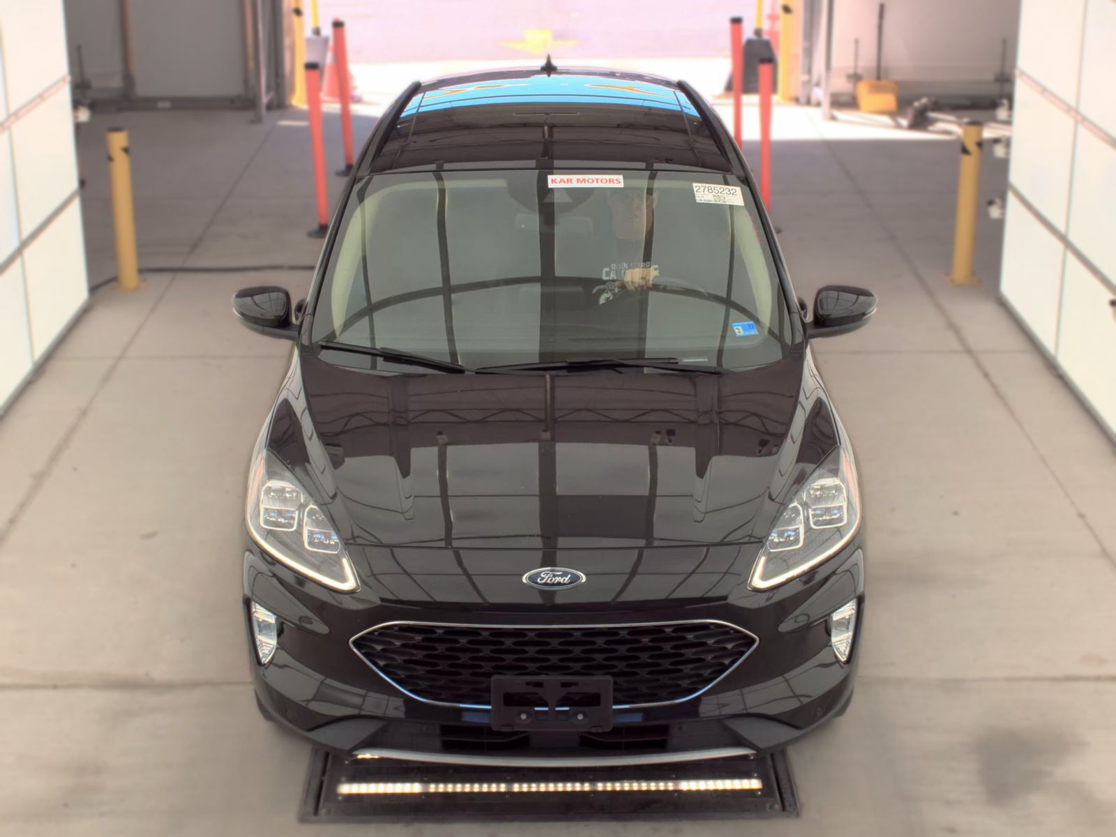 FORD ESCAPE - 3
