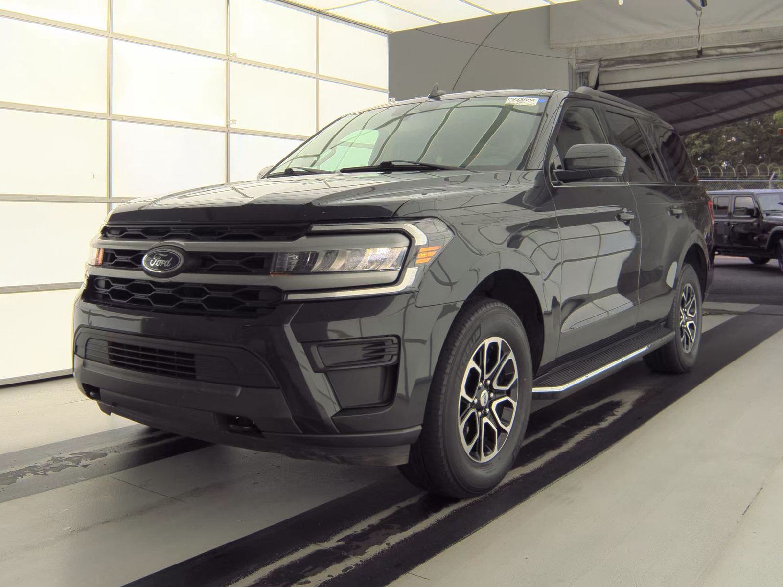 FORD EXPEDITION - 1