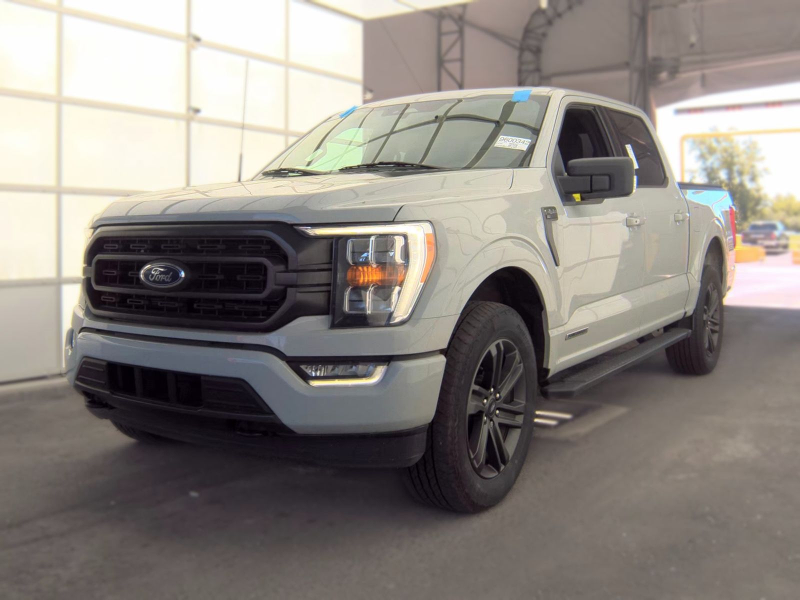 FORD F-150 - 1