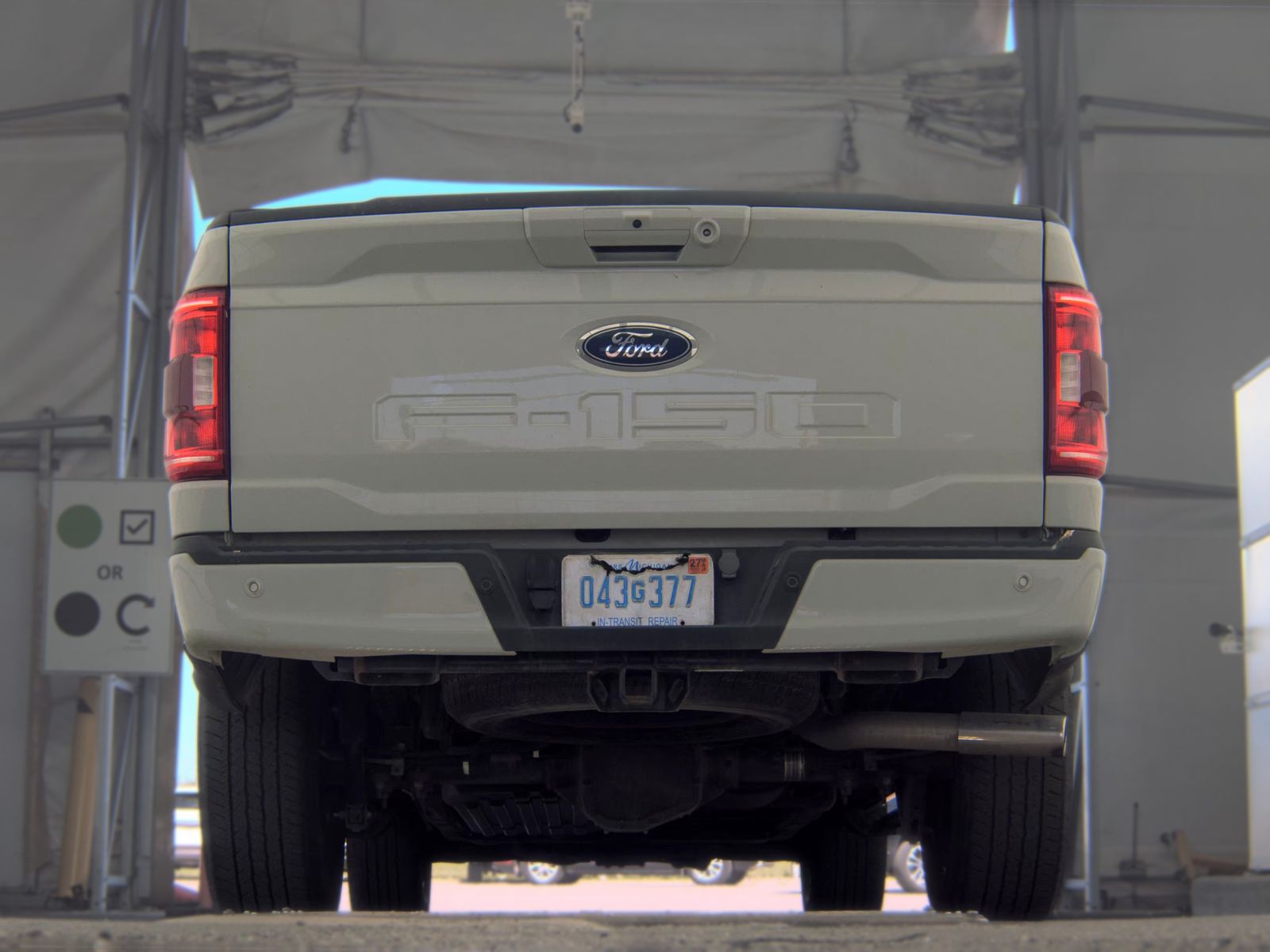 FORD F-150 - 8
