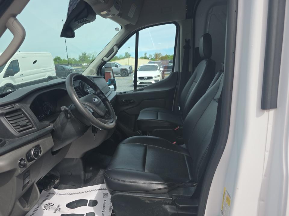 FORD TRANSIT 250 - 8