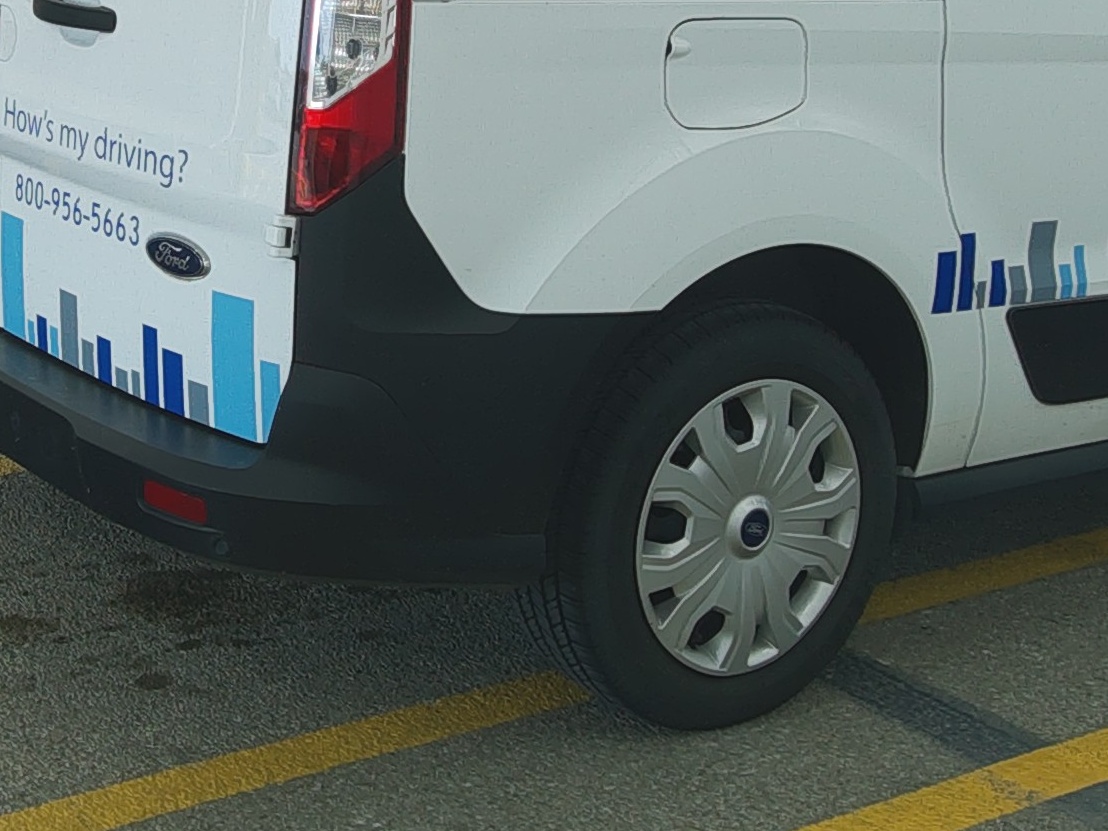 FORD TRANSIT CONNECT - 10