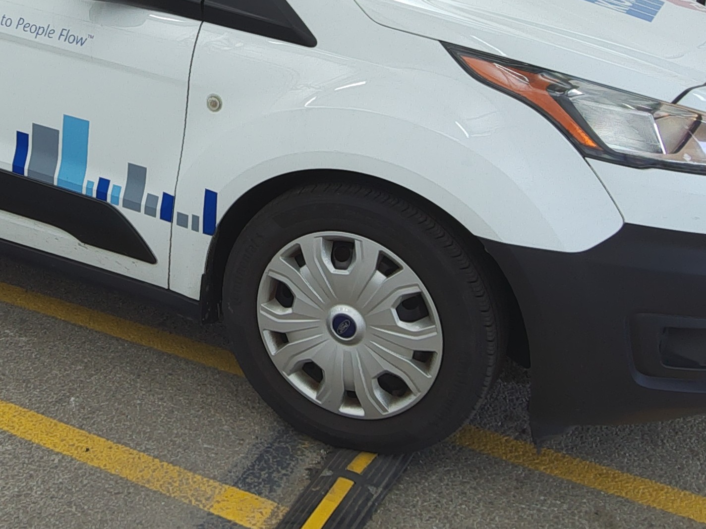 FORD TRANSIT CONNECT - 9