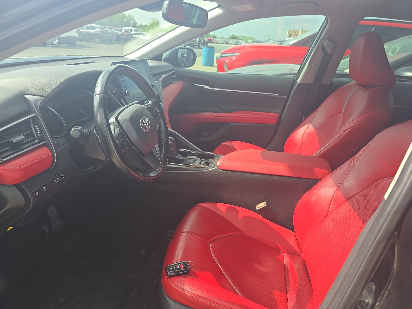 TOYOTA CAMRY - 8