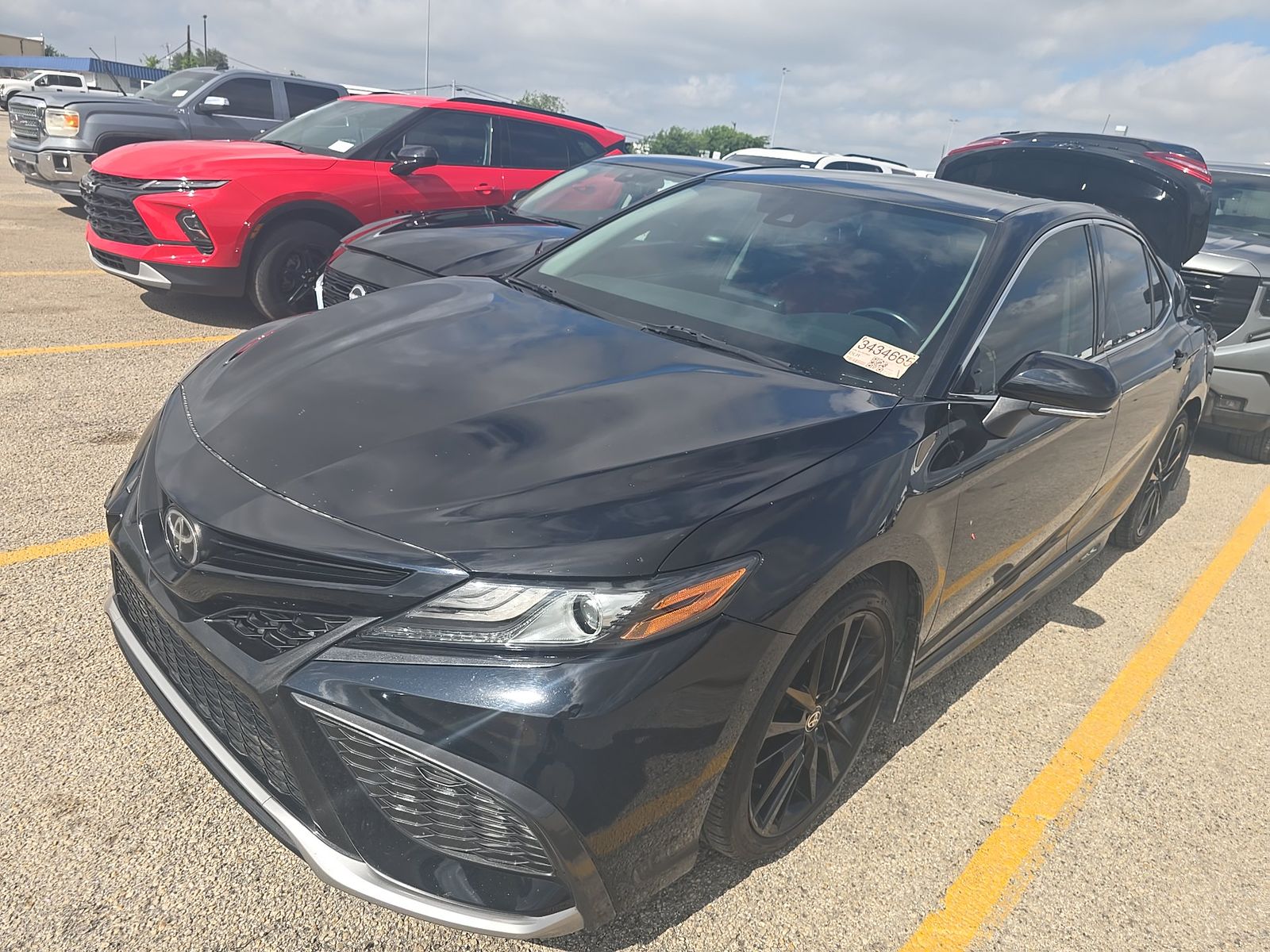 TOYOTA CAMRY - 1