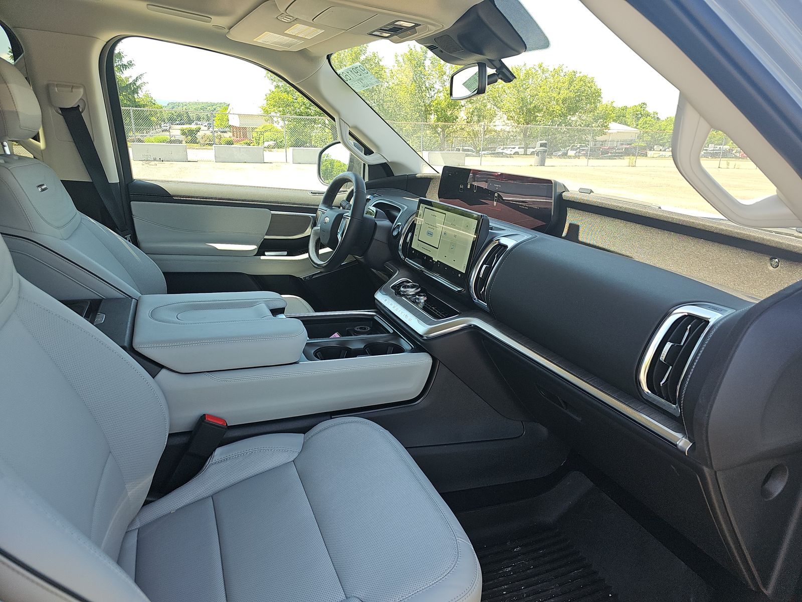FORD EXPEDITION - 9