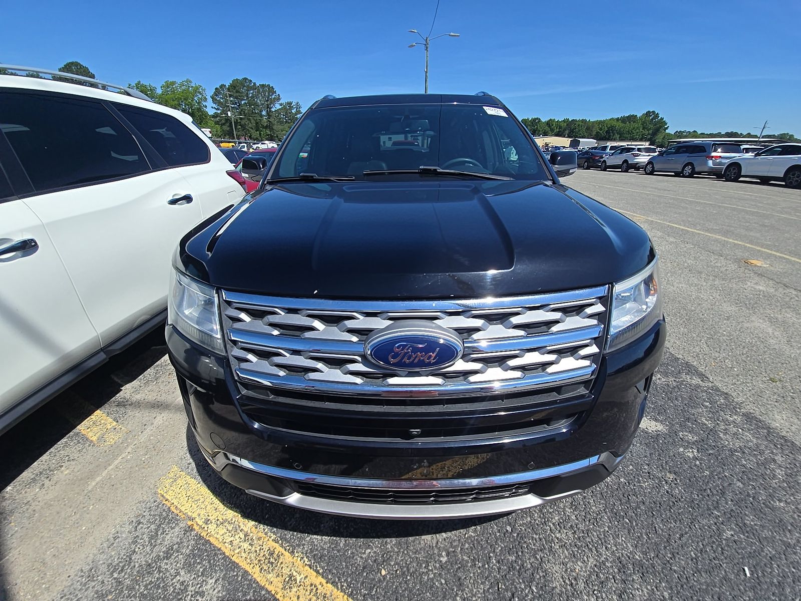 FORD EXPLORER - 3