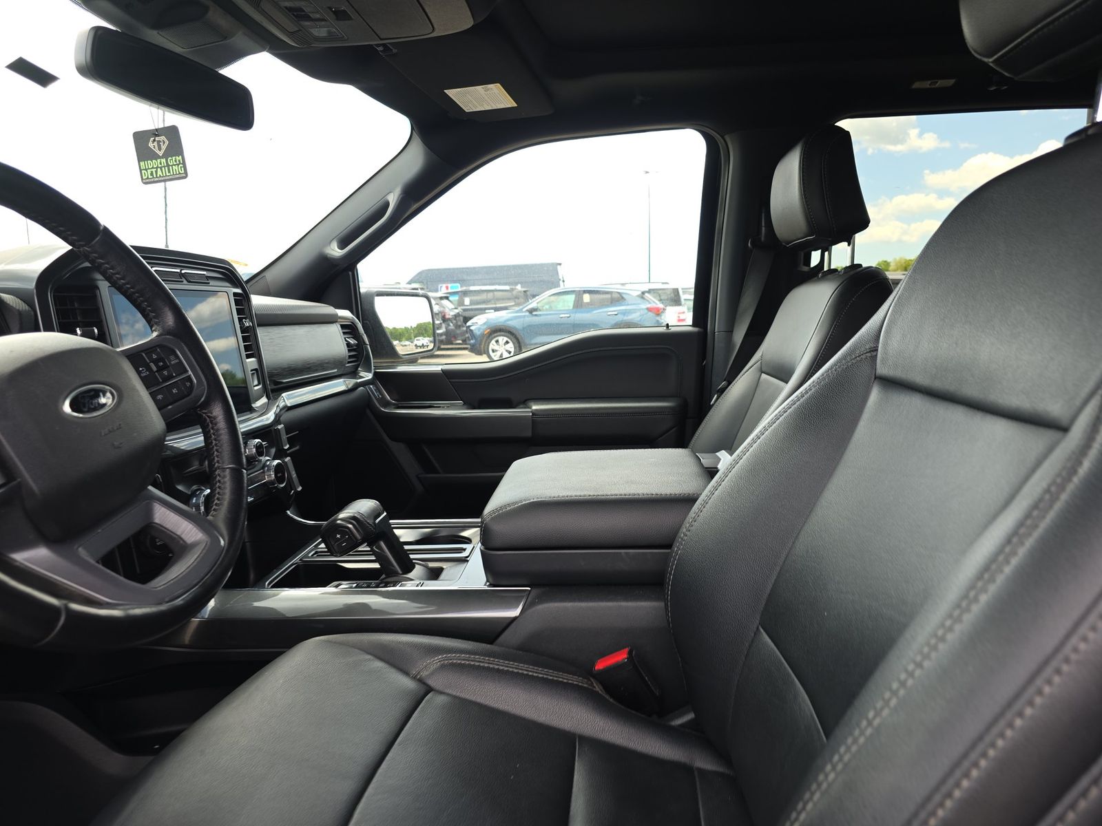 FORD F-150 - 8