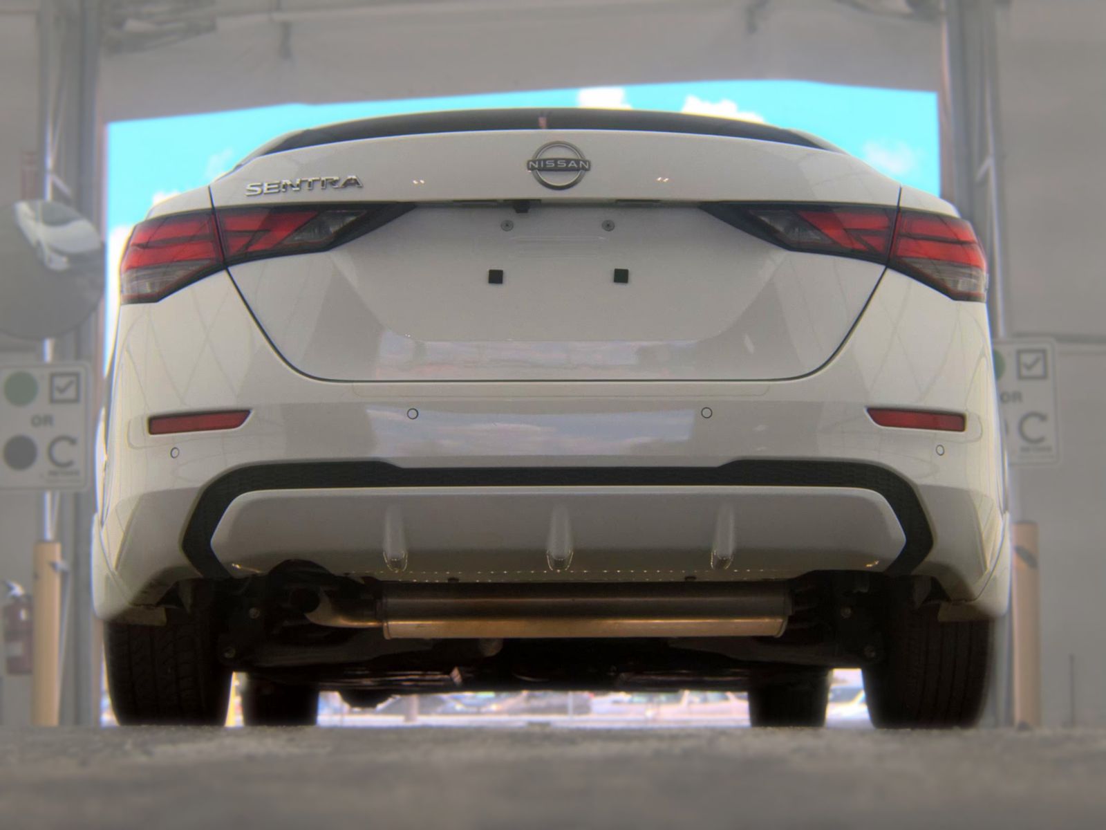 NISSAN SENTRA - 8