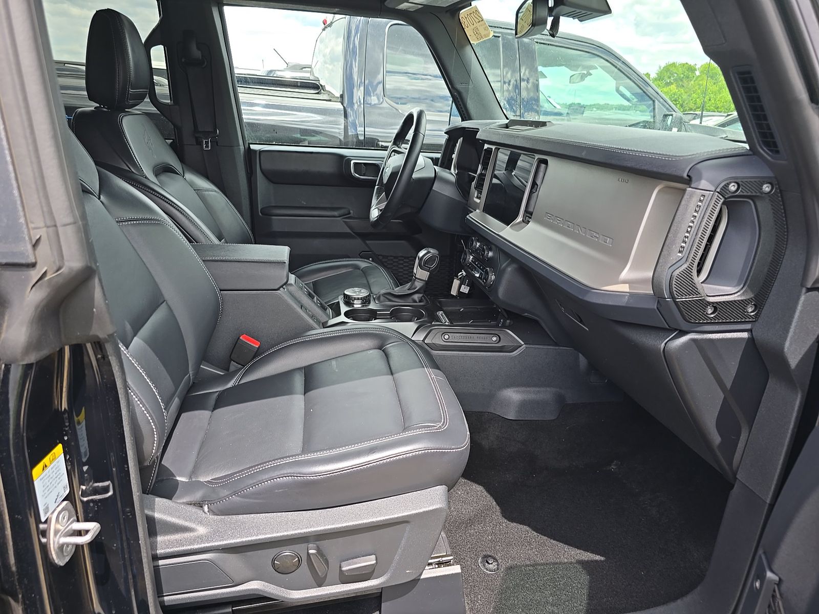 FORD BRONCO - 9