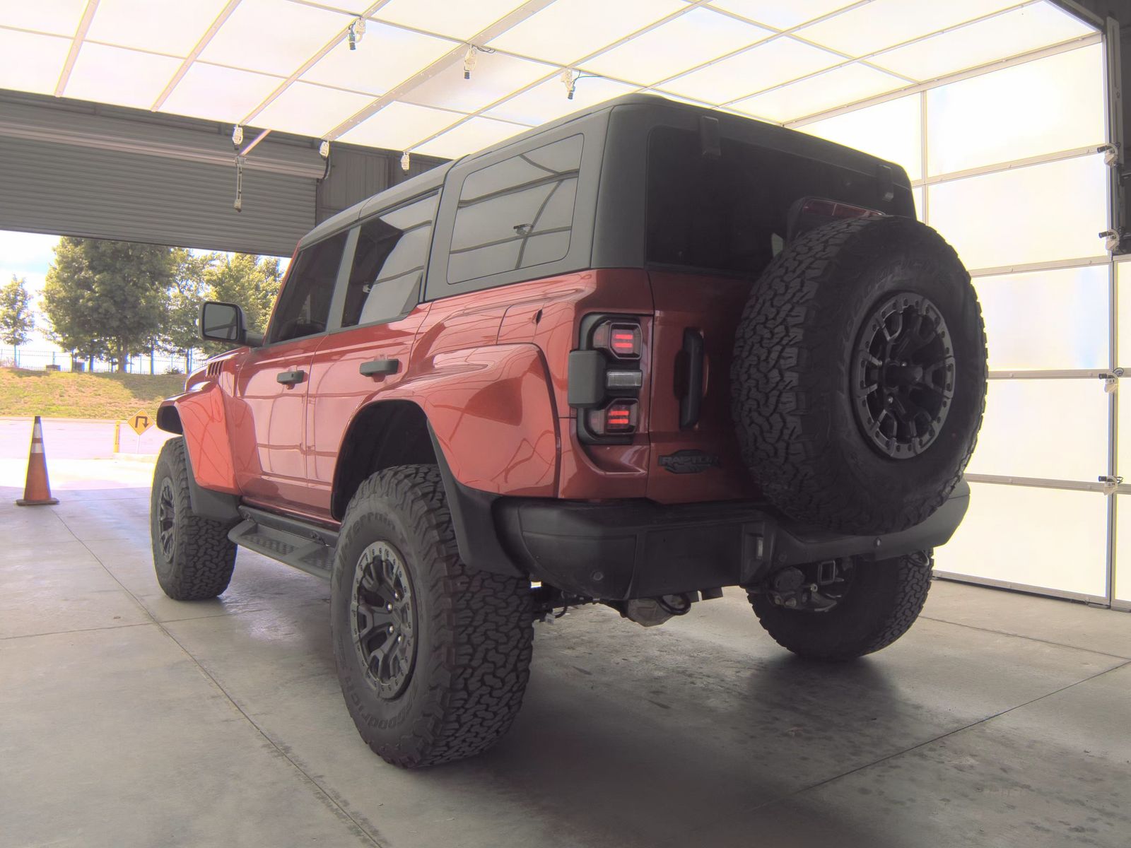FORD BRONCO - 3