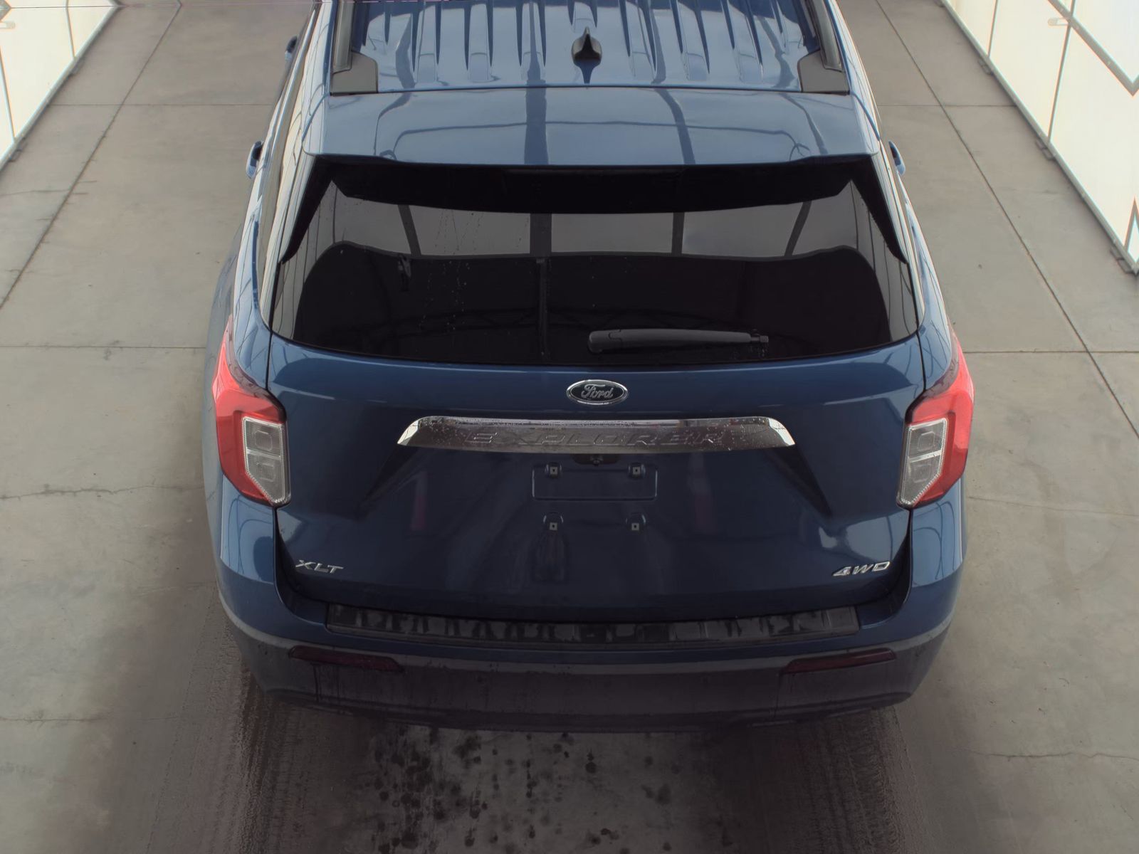 FORD EXPLORER - 6