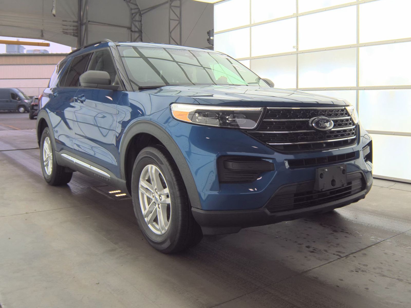 FORD EXPLORER - 4